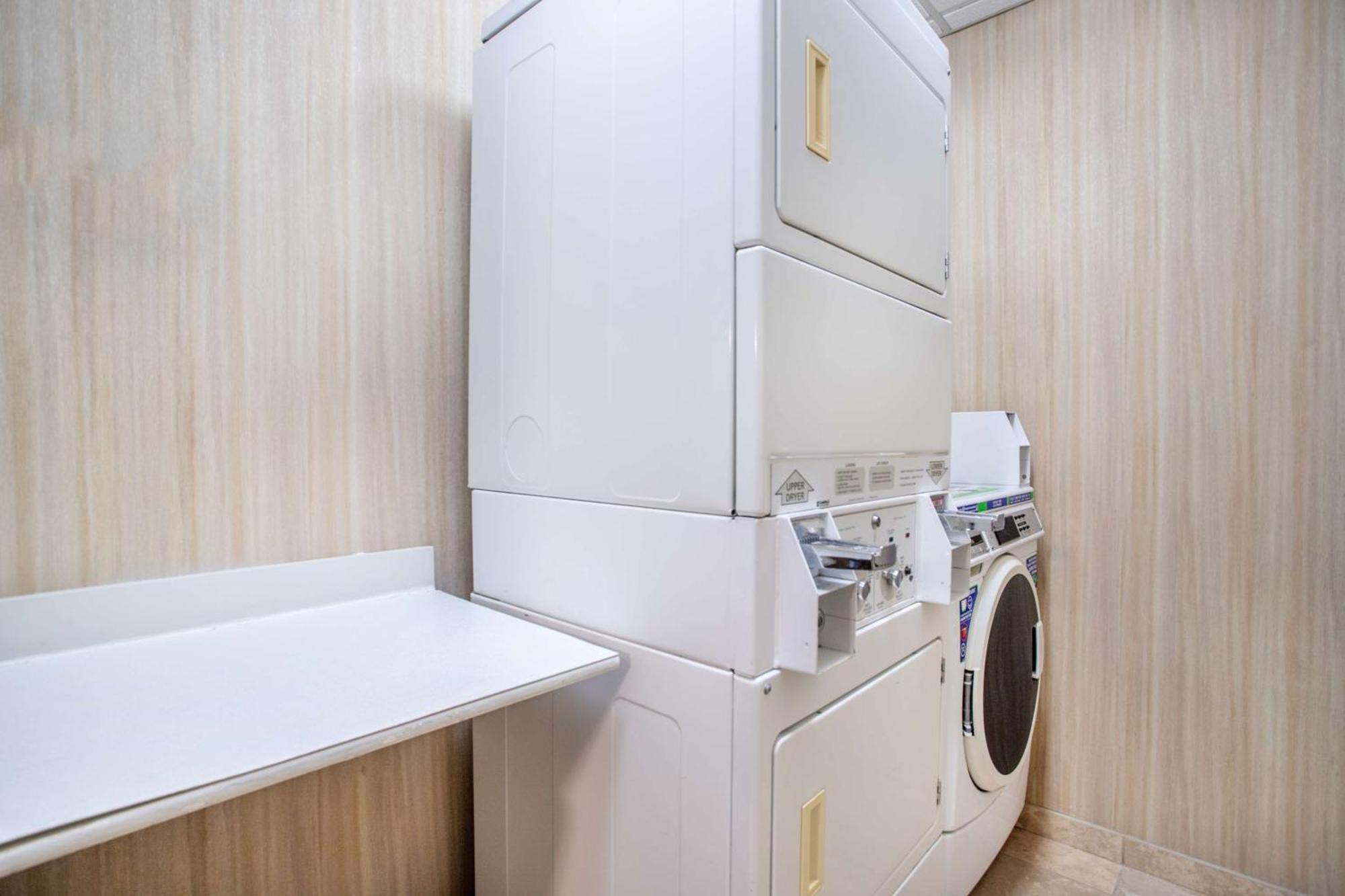 Hampton Inn & Suites Minneapolis St. Paul Airport - Mall Of America Bloomington Esterno foto